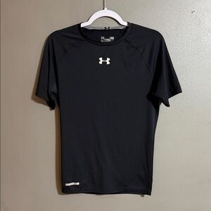 Under Armour Men's Short Sleeve Black Tee